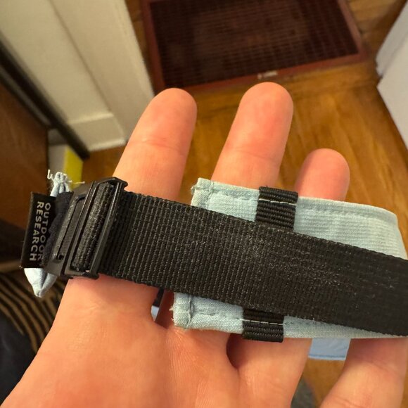 Outdoor Research Trail Visor in Arctic Blue - Picture 5 of 7